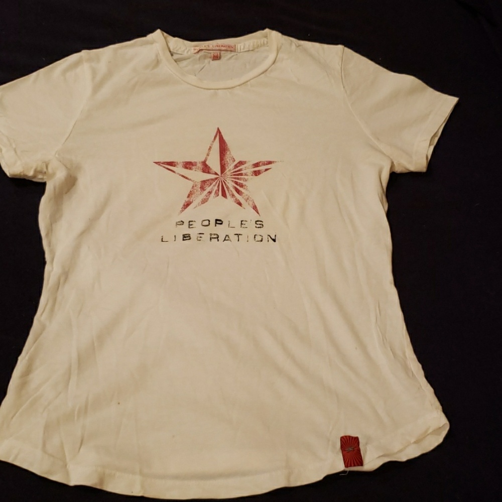 Graphic tshirt